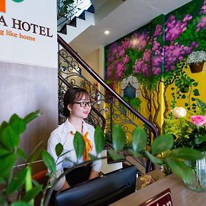 Flora Hotel Hue